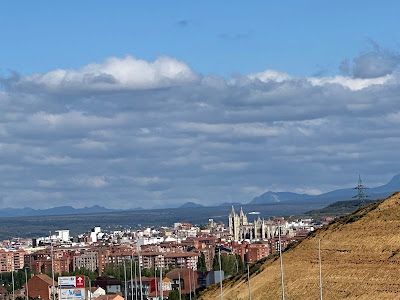Day 17: Mansilla de las Mulas to León IMG 4365 2