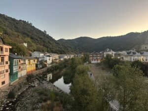 Day 6(23): Villafranca del Bierzo to Laguna de Castilla Img 5813 300x225