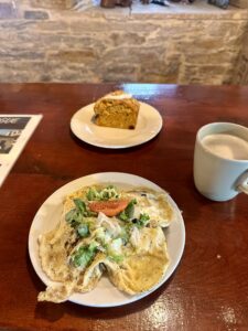 Day 6(23): Villafranca del Bierzo to Laguna de Castilla Img 5833 225x300